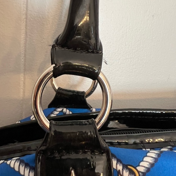 Betsey Johnson Blue Nautical Print Polyester & Faux Leather Zip - Designer Bag - Picture 13 of 16